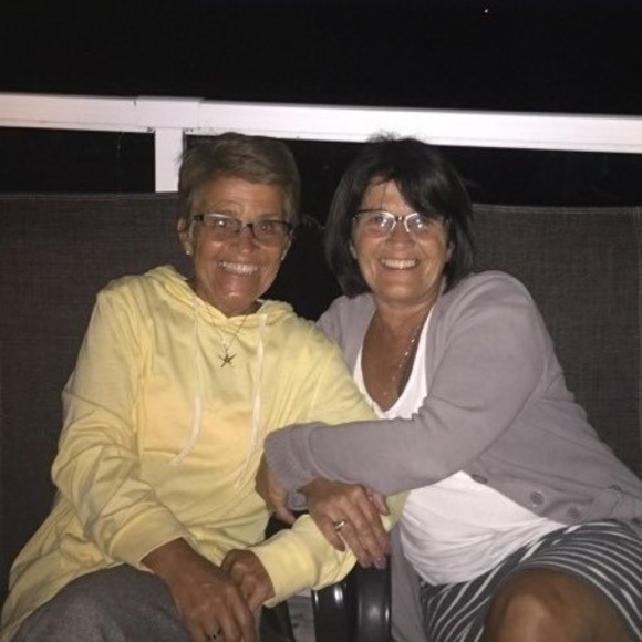 Meet your Posher, Kelly - Picture 1 of 1